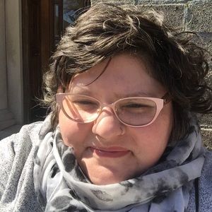 Meet your Posher, Gina